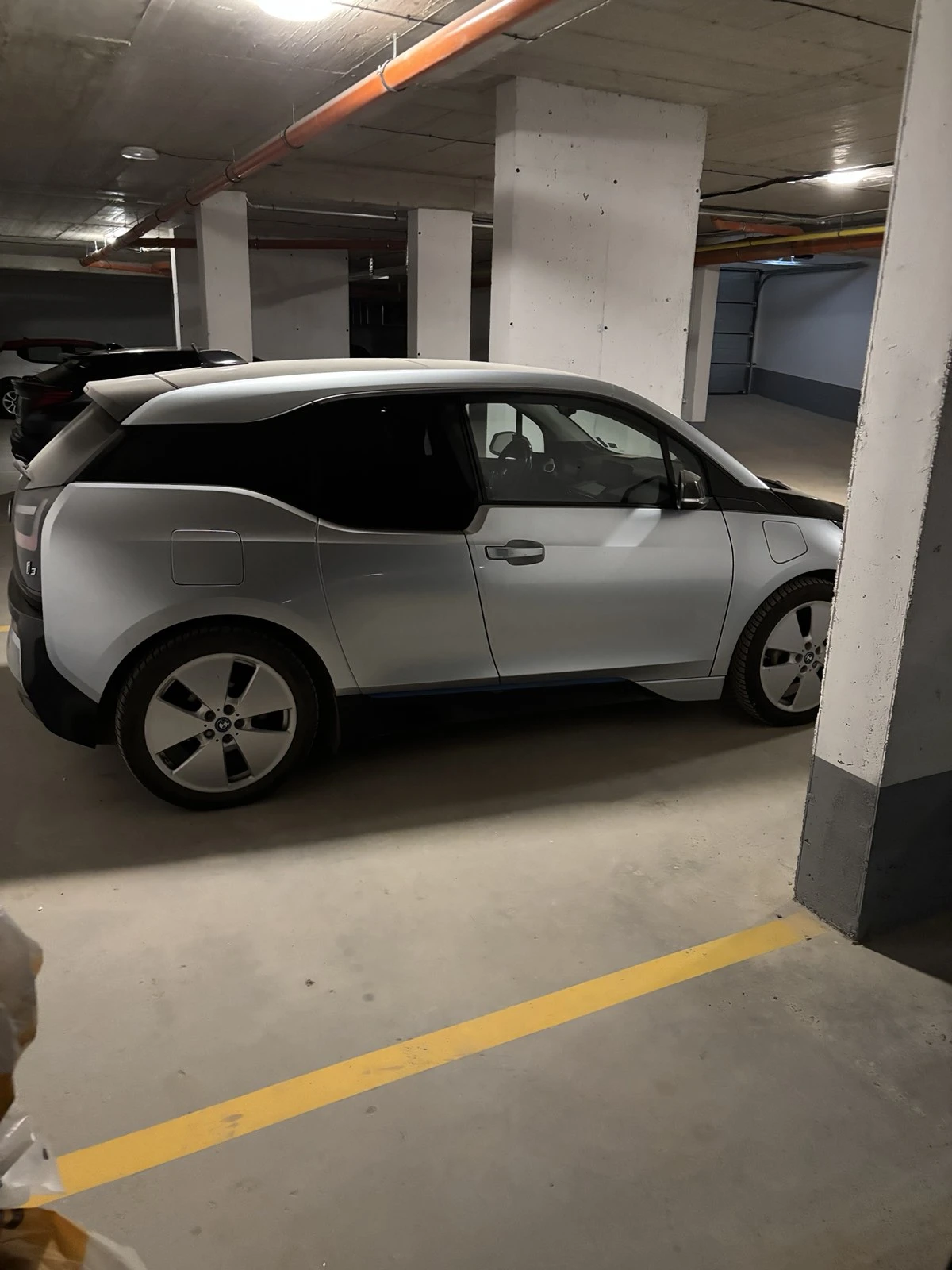 BMW i3 REX, снимка 2 - Автомобили и джипове - 54349872