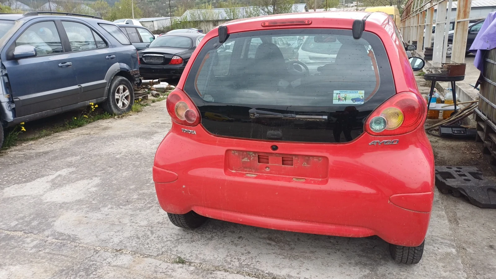 Toyota Aygo 1.0 бензин, снимка 3 - Автомобили и джипове - 54462505