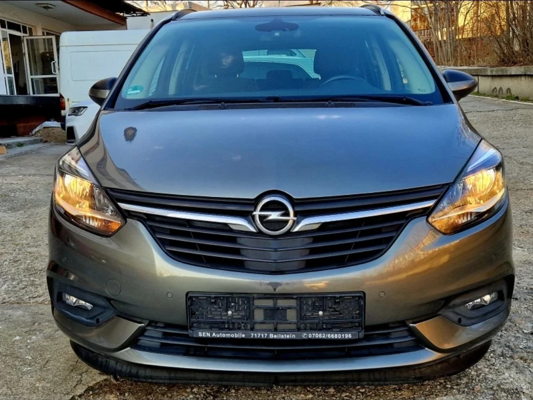 Opel Zafira Tourer 1.6 CDTI 6+ 1, снимка 2 - Автомобили и джипове - 54781110
