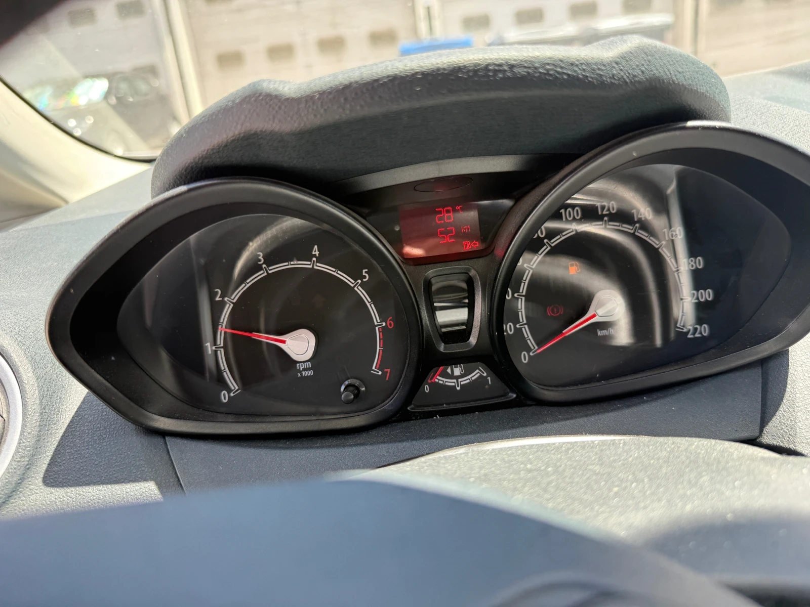 Ford Fiesta, снимка 3 - Автомобили и джипове - 54885002