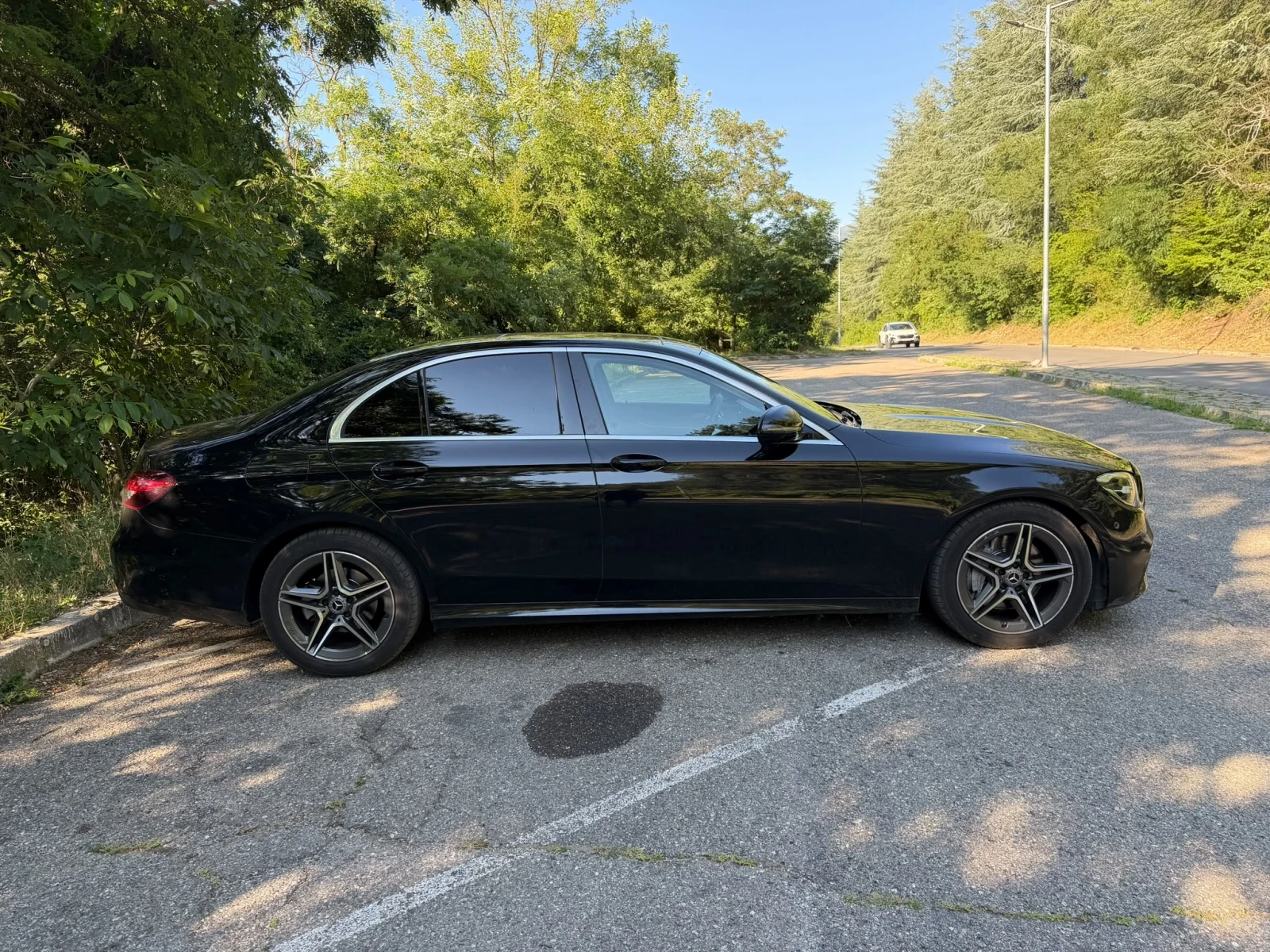 Mercedes-Benz E 220 Mercedes-Benz E 220 d AMG Line | 2021 | Burmester , снимка 6 - Автомобили и джипове - 55243956