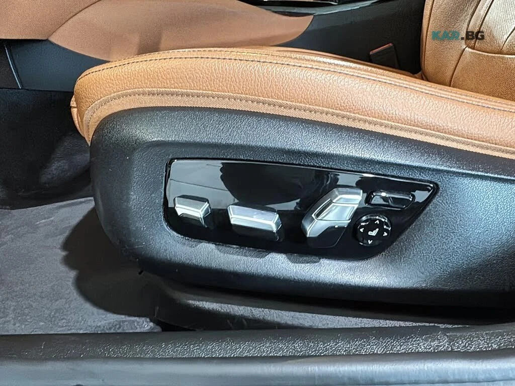 BMW 540 i* xDrive* АвтоКредит* (ЦЕНА ДО БГ), снимка 13 - Автомобили и джипове - 55301447