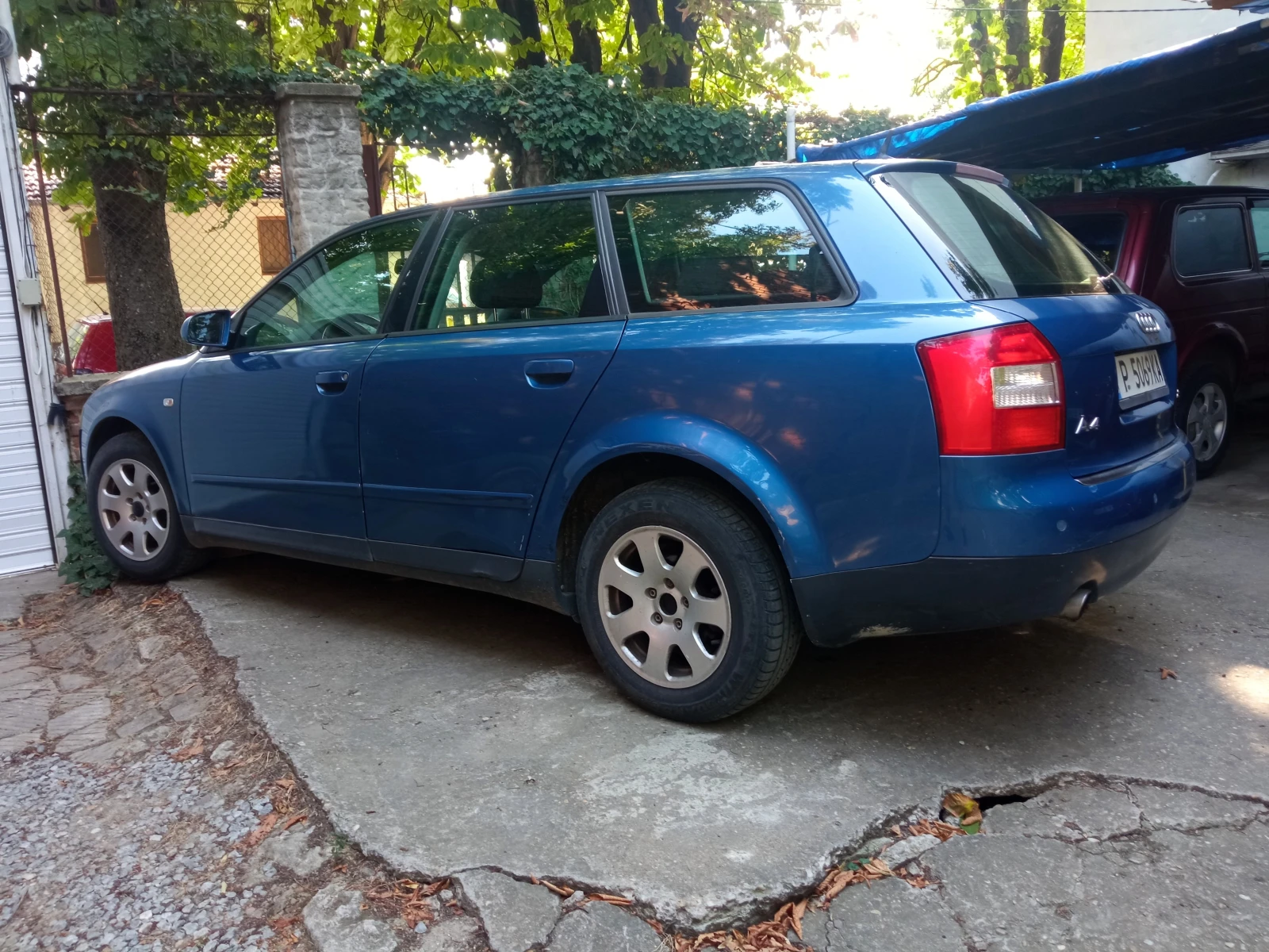 Audi A4, снимка 2 - Автомобили и джипове - 55493378
