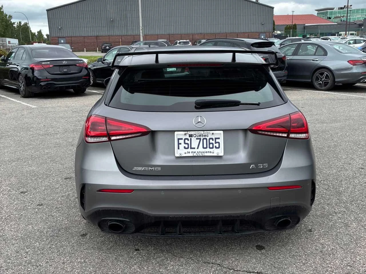 Mercedes-Benz A 35 AMG  CARFAX | Mobile.bg � ����������� 4