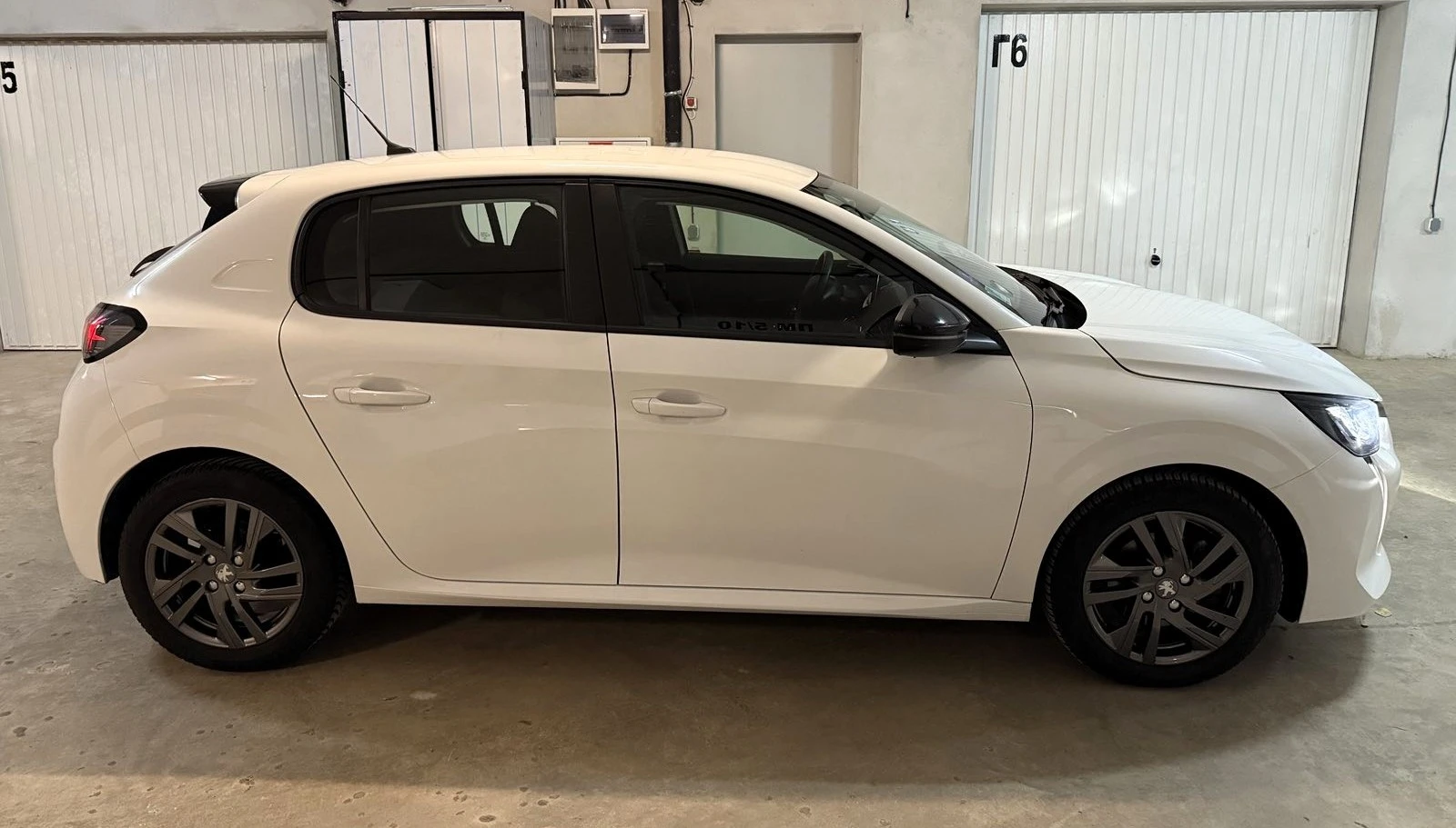 Peugeot 208 Active Business  N1 03.2022�. | Mobile.bg � ����������� 8