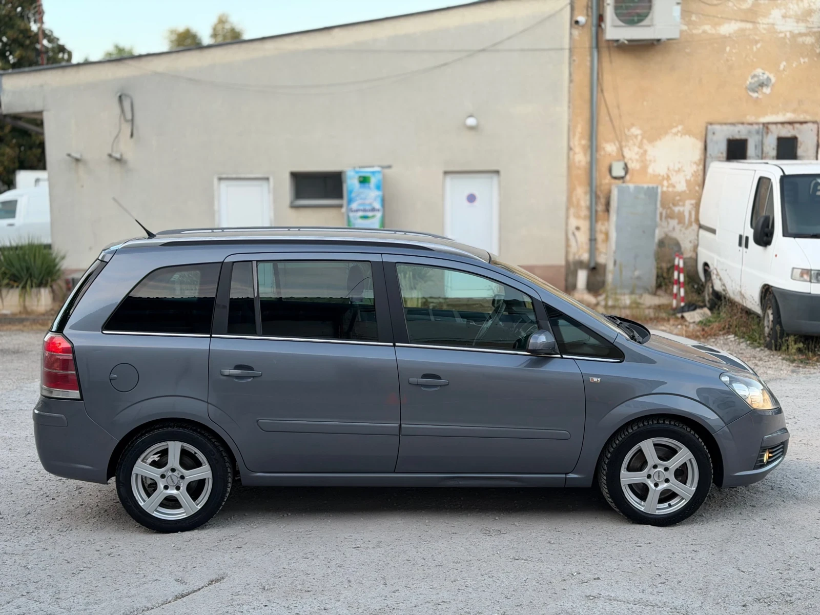 Opel Zafira 1.9 CDTI * 7 �����*  | Mobile.bg � ����������� 4
