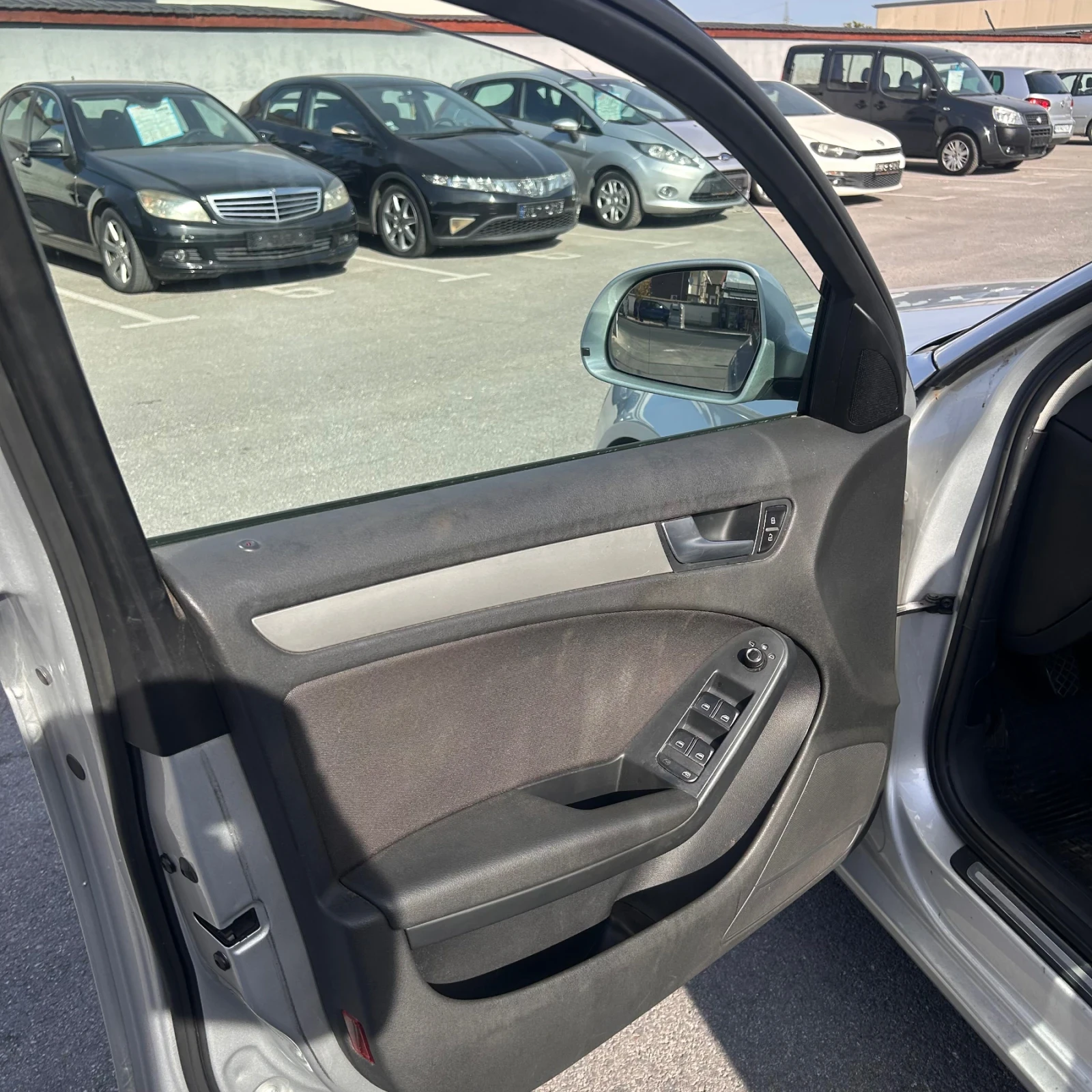 Audi A4, снимка 15 - Автомобили и джипове - 56454479