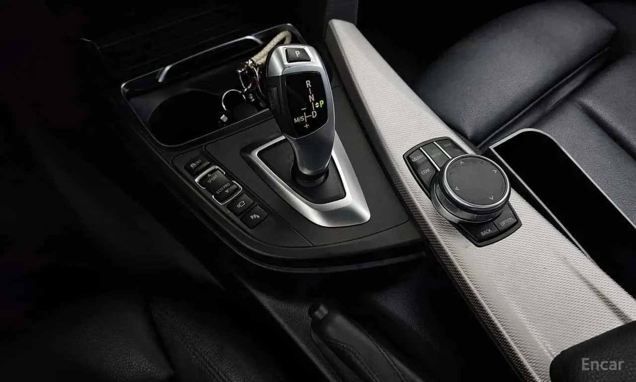 BMW 320, снимка 9 - Автомобили и джипове - 56738081