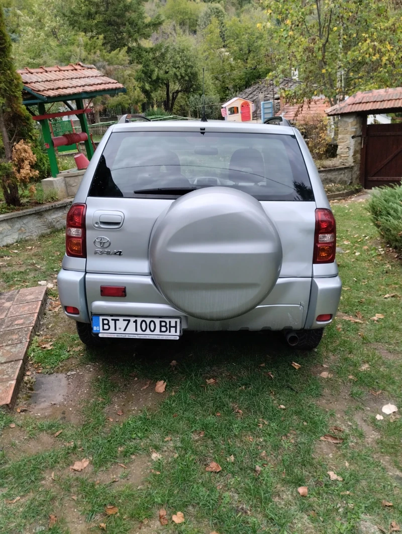 Toyota Rav4, снимка 3 - Автомобили и джипове - 48035240