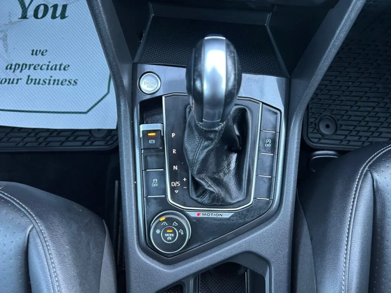 VW Tiguan Tiguan* Comfortline* АвтоКредит* (ЦЕНА ДО БГ)* , снимка 10 - Автомобили и джипове - 53322336