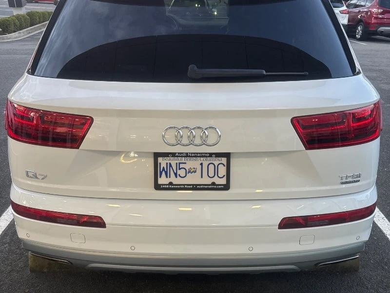 Audi Q7 * 3.0T Progressiv * CARFAX * БЕЗ ПЪРВОНАЧАЛНА ВНОС - изображение 4