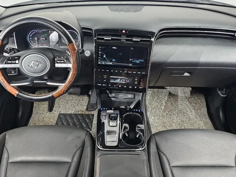 Hyundai Tucson 1.6 Hybrid - САМО 30% АВАНС, снимка 7 - Автомобили и джипове - 55991576