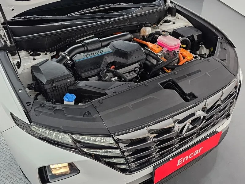 Hyundai Tucson 1.6 Hybrid - САМО 30% АВАНС, снимка 6 - Автомобили и джипове - 55991576