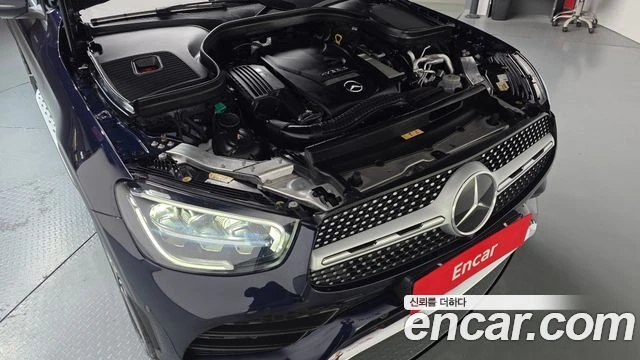 Mercedes-Benz GLC 300, снимка 6 - Автомобили и джипове - 56077603