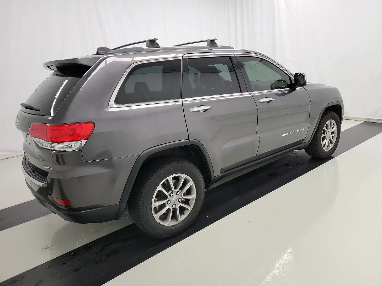 Jeep Grand cherokee 2014* Limited* Камера* Подгреви* Keyless* Carplay - изображение 8