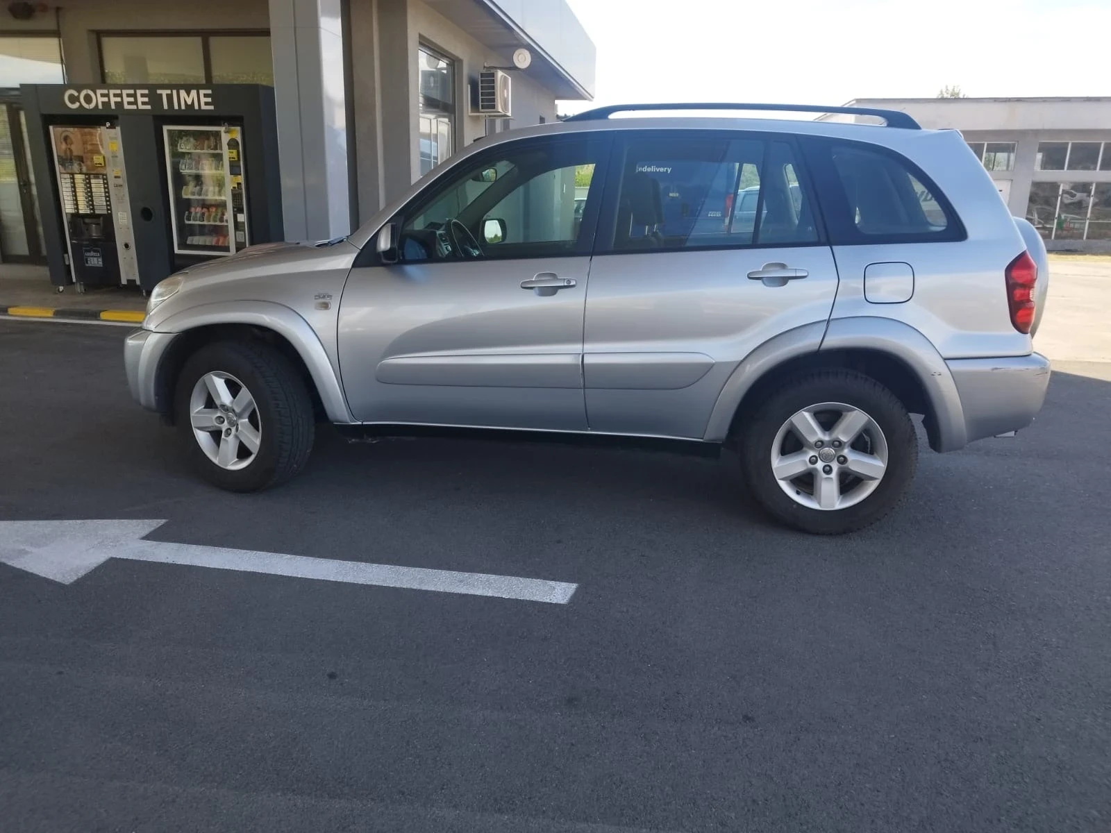 Toyota Rav4  - изображение 4