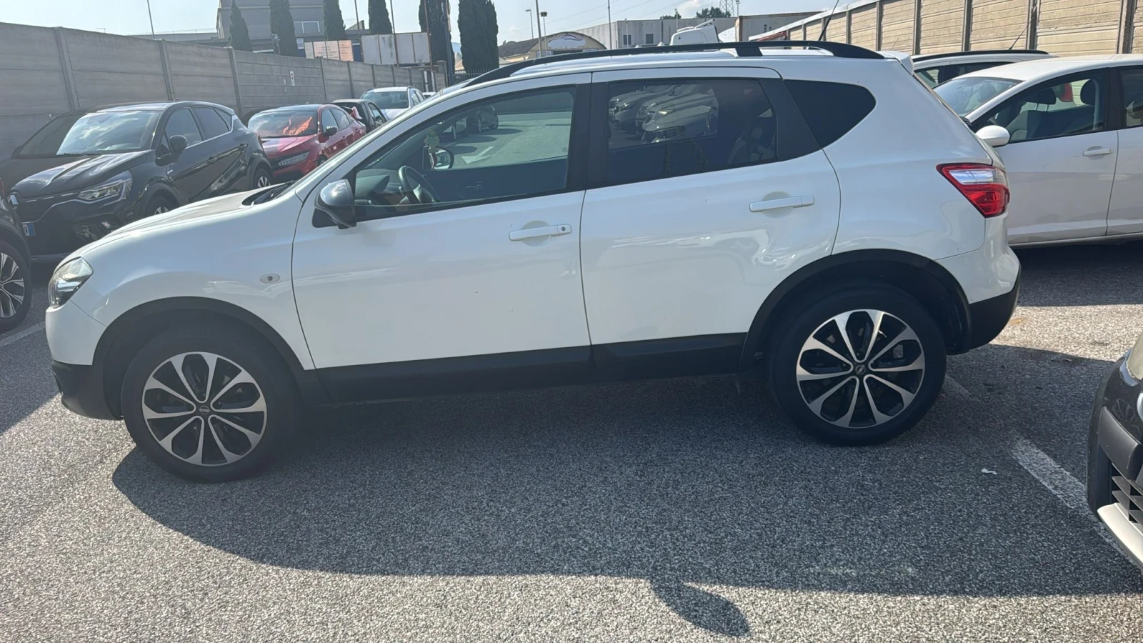 Nissan Qashqai 1.5dci tekna - изображение 4
