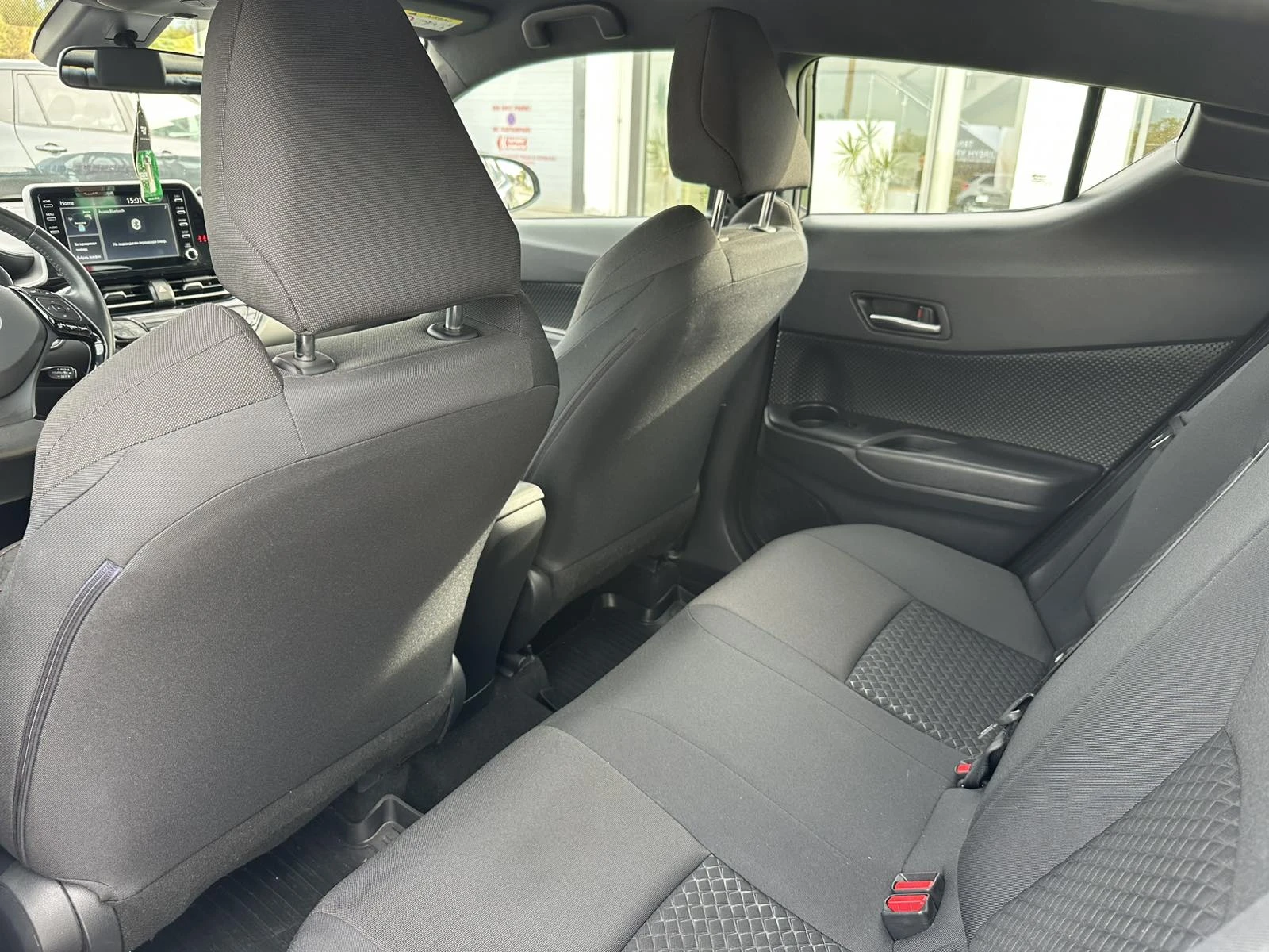 Toyota C-HR 1.8 HSD Center | Mobile.bg — изображение 14