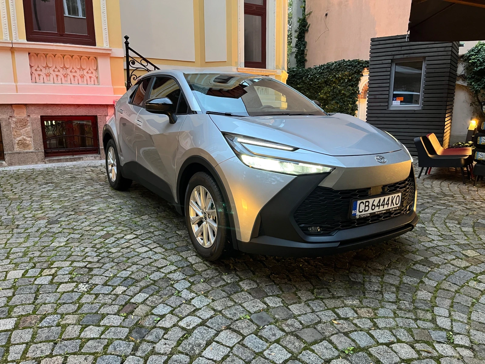 Toyota C-HR 1.8 HEV E-CVT Cult FWD | Mobile.bg   1