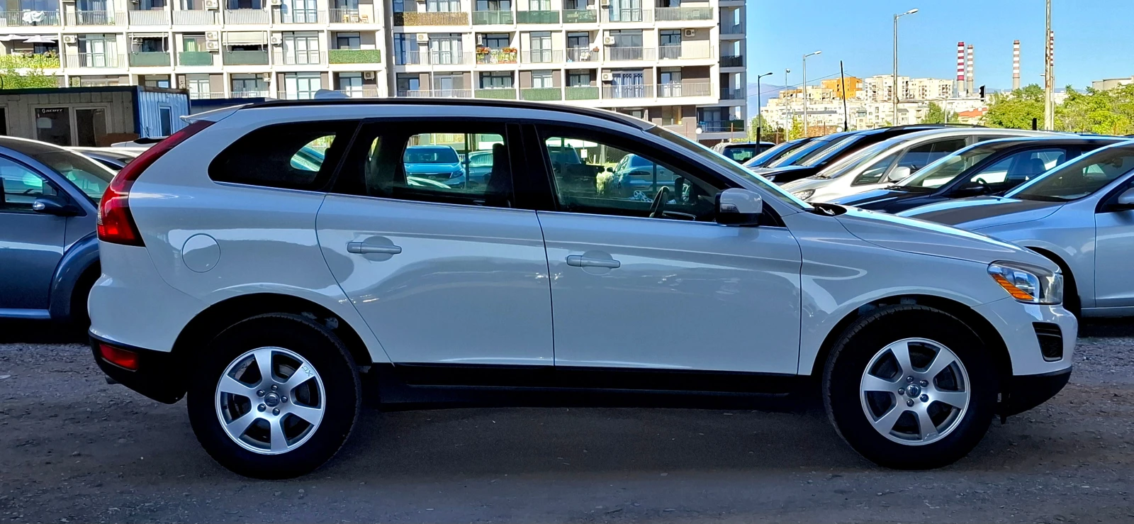 Volvo XC60 4x4 NAVI - изображение 4