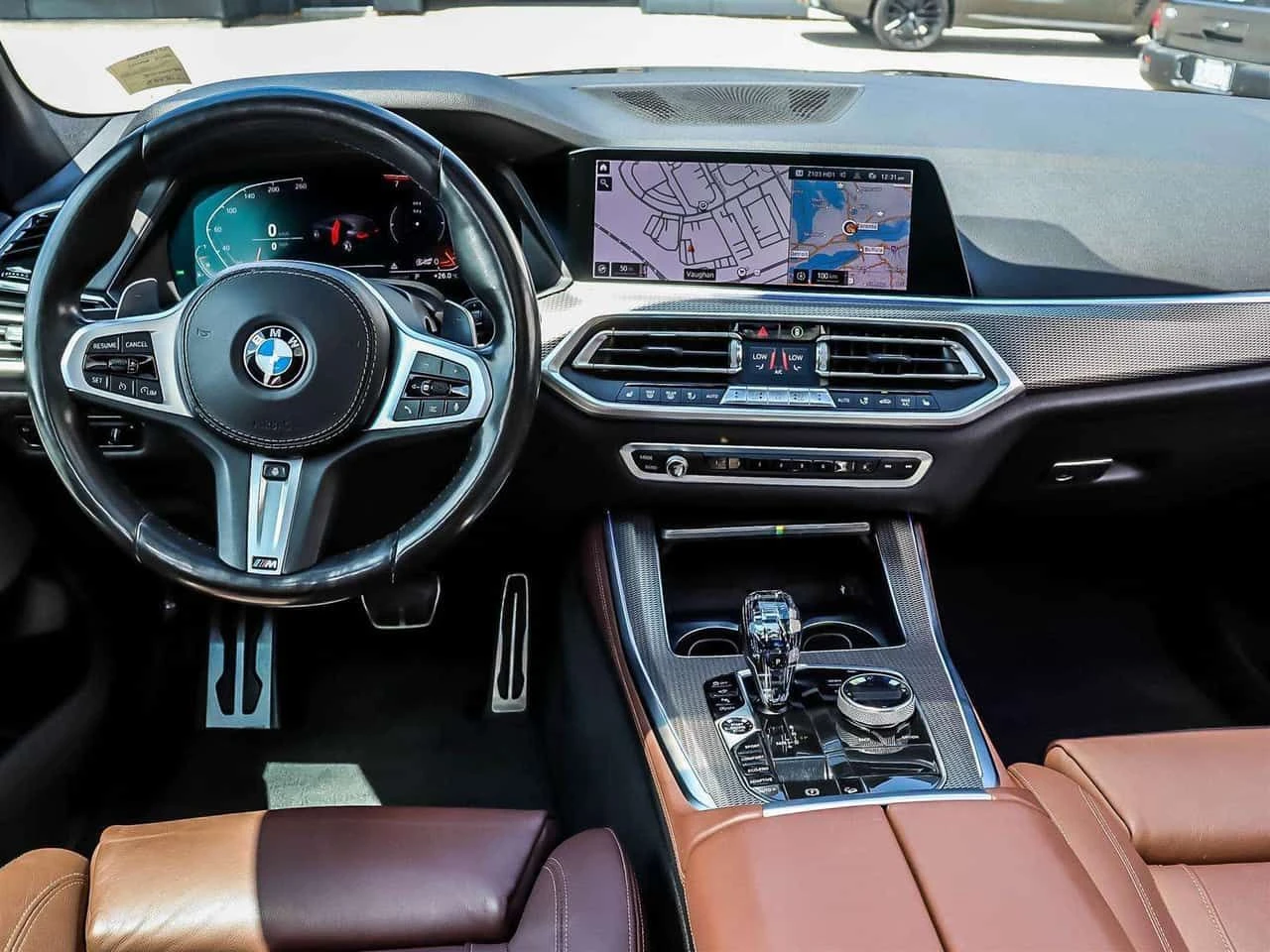 BMW X5 xDrive40i| H/K| SWAROWSKI| HUD| 360CAM| , снимка 9 - Автомобили и джипове - 54969824
