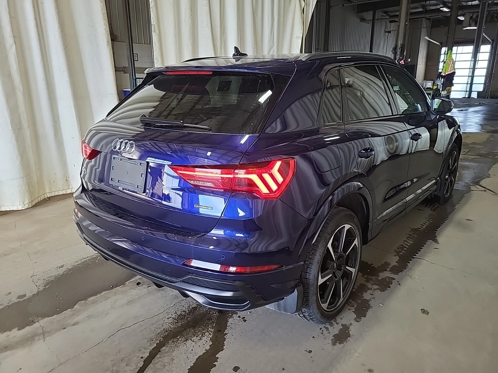 Audi Q3 Technik / АВТОКРЕДИТ, снимка 3 - Автомобили и джипове - 56729001