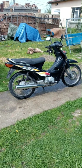Honda 125 Astrea Supra , снимка 1