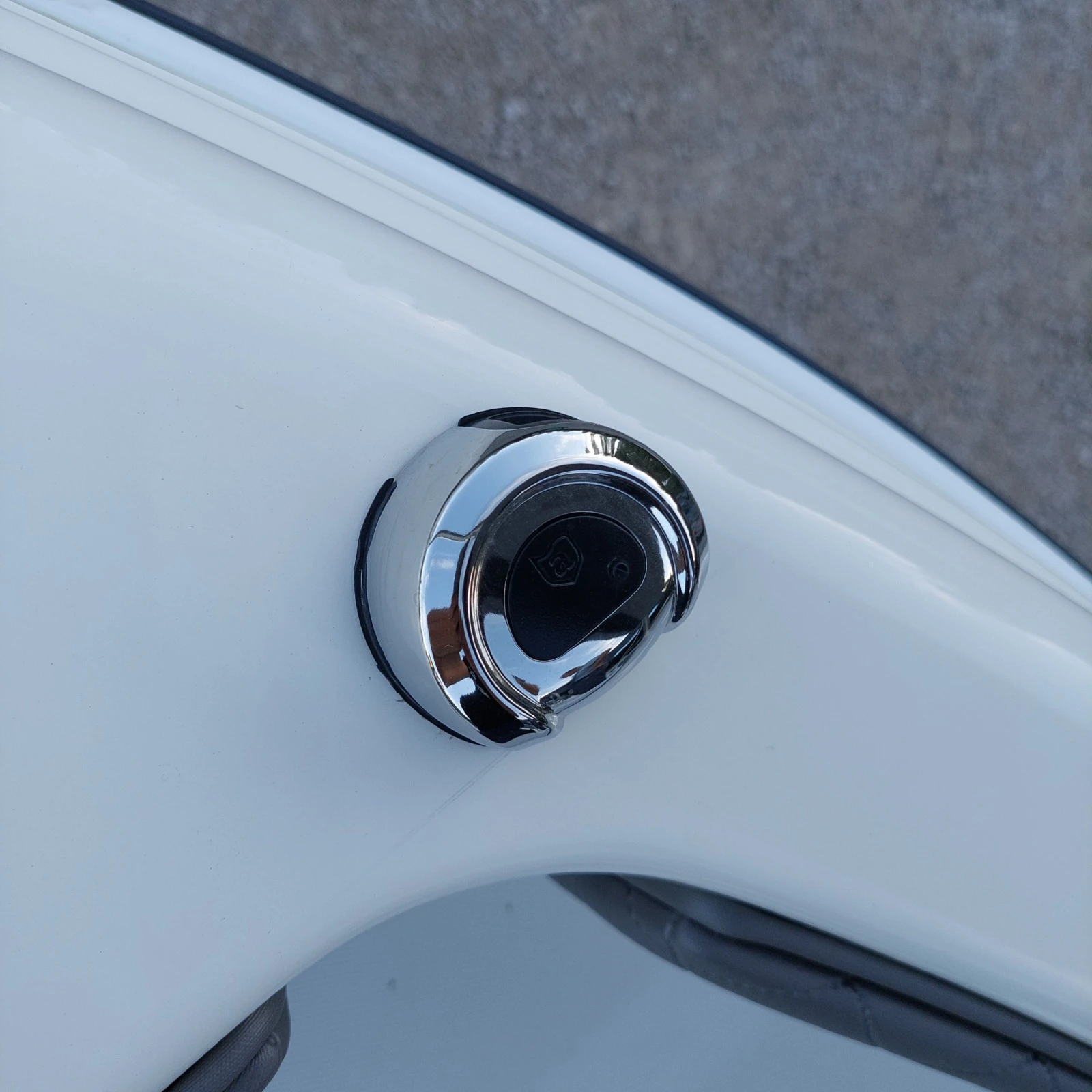    KAREL PAXOS170 | Mobile.bg   12