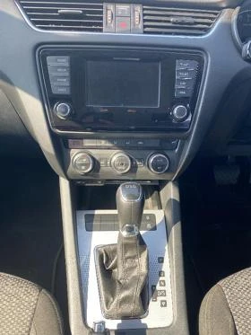 Skoda Octavia 1.6тди дсг, снимка 10