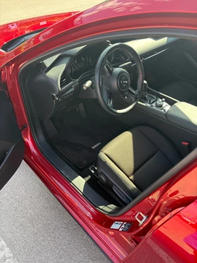 Mazda 3 2.0 Mild Hybrid, снимка 8