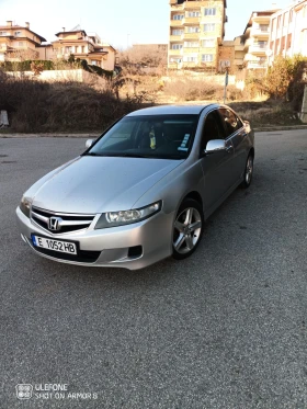 Honda Accord 2.2 i-ctdi facelift 6ск, снимка 2