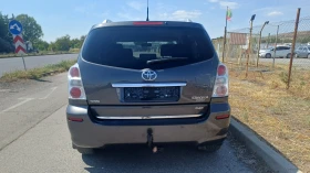 Toyota Corolla verso 2.2 136 к.с. 147000 км - 8999 лв. - 66980835 3