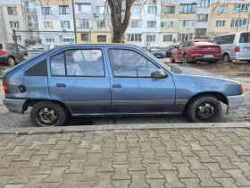 Opel Kadett 96000км РЕАЛНИ ! ТОП СЪСТОЯНИЕ !!!! - 2500 € / 4889.57 лв. - 49380621 2
