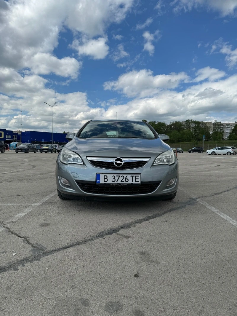 Opel Astra 1.6, снимка 1 - Автомобили и джипове - 46960394