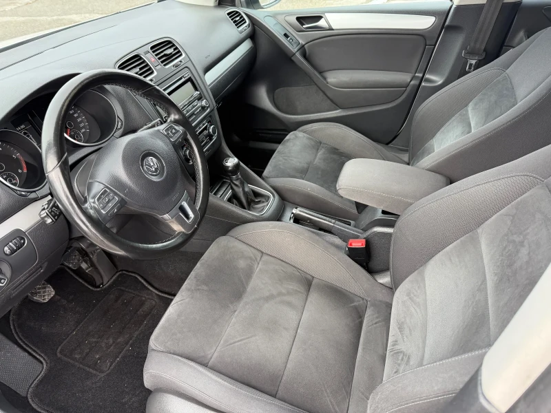 VW Golf 2.0 TDI/4MOTION/ HIGHLINE , снимка 9 - Автомобили и джипове - 48679191