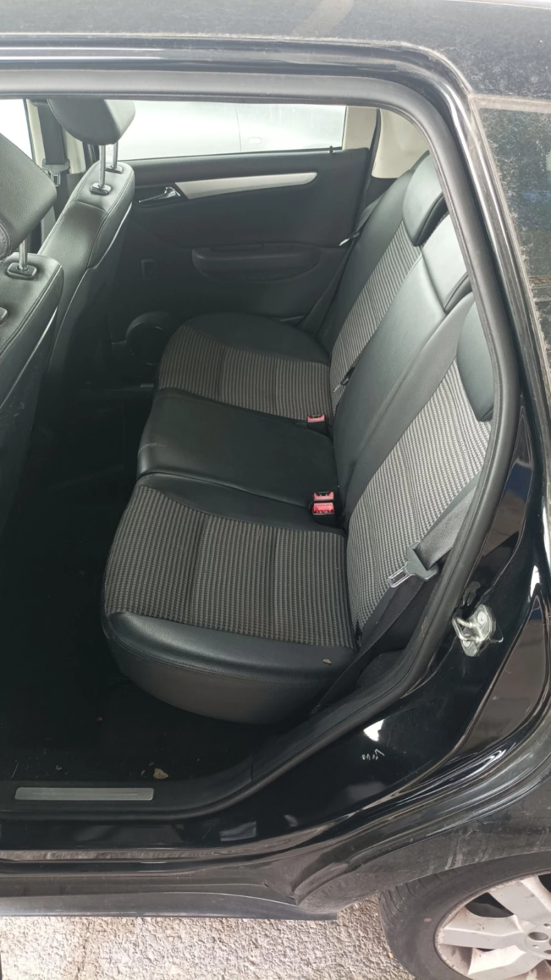 Mercedes-Benz A 150 1.5i, снимка 10 - Автомобили и джипове - 49906800