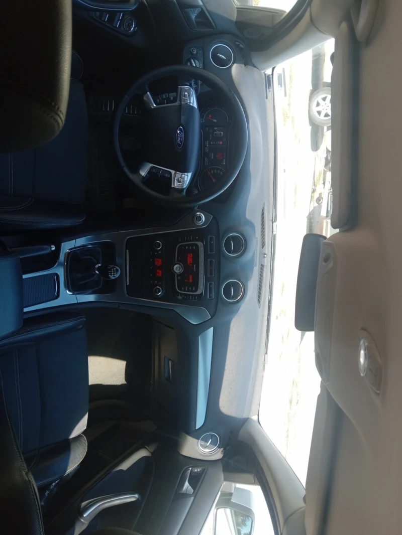 Ford Mondeo, снимка 10 - Автомобили и джипове - 52777592