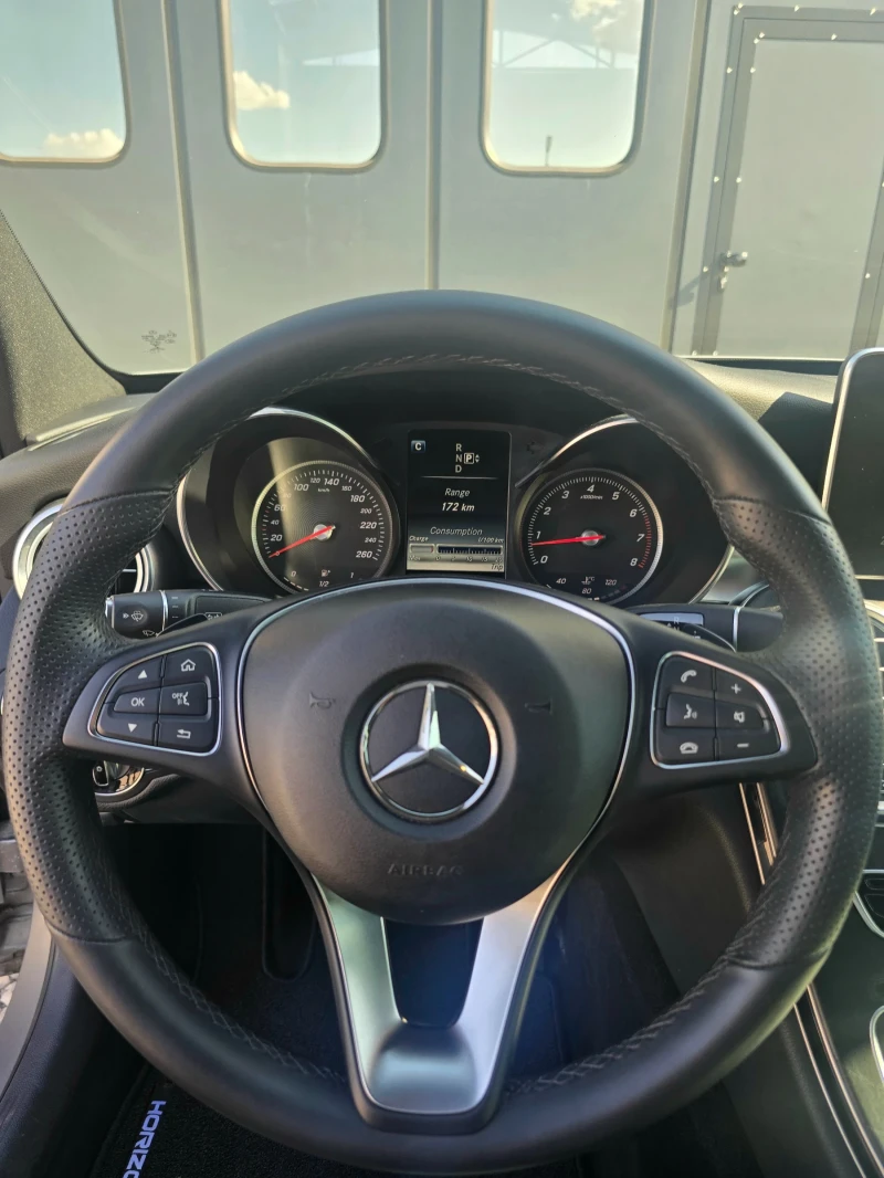 Mercedes-Benz C 300 4matic/ Full 6.3 AMG pack/Нов внос , снимка 10 - Автомобили и джипове - 51386317