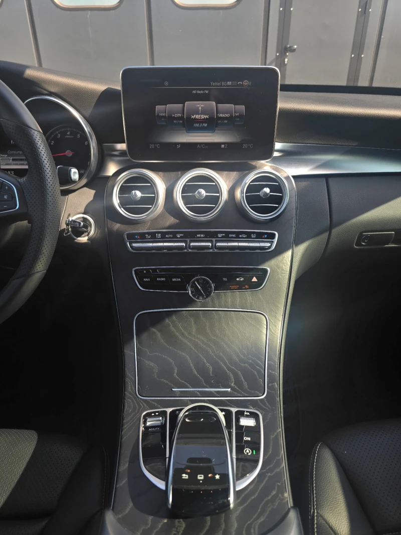 Mercedes-Benz C 300 4matic/ Full 6.3 AMG pack/Нов внос , снимка 11 - Автомобили и джипове - 51386317