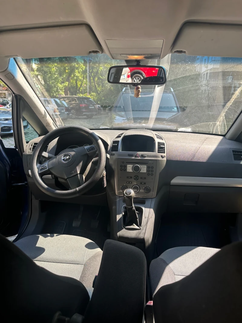 Opel Zafira, снимка 4 - Автомобили и джипове - 51641283