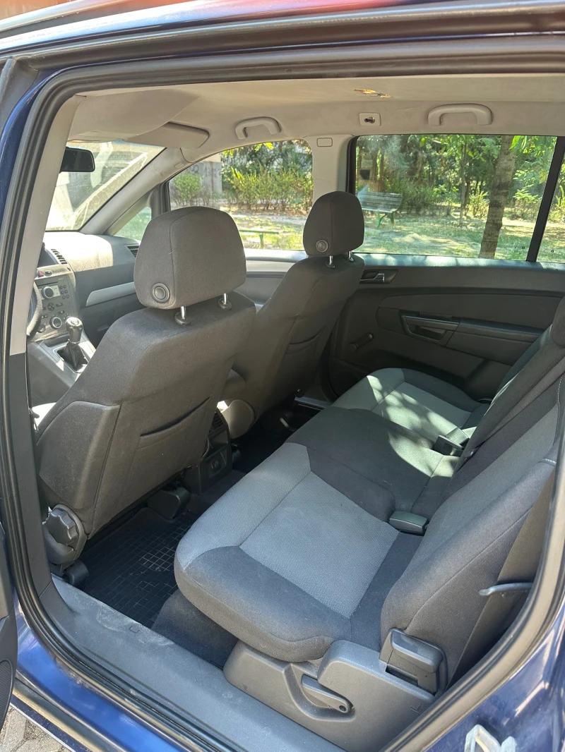 Opel Zafira, снимка 6 - Автомобили и джипове - 51641283
