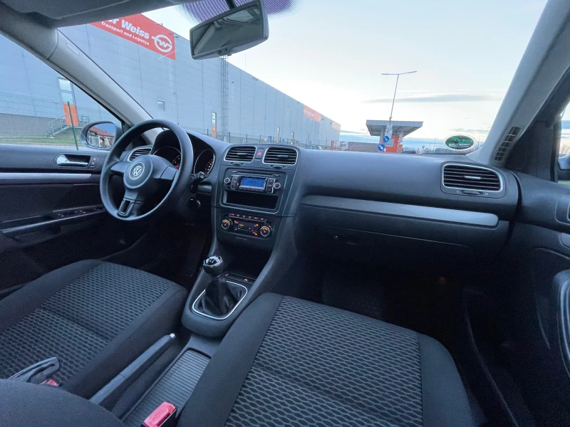 VW Golf 1.6i Germany , снимка 13 - Автомобили и джипове - 52515913