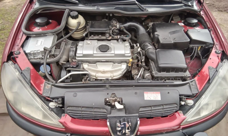 Peugeot 206, снимка 10 - Автомобили и джипове - 52597027