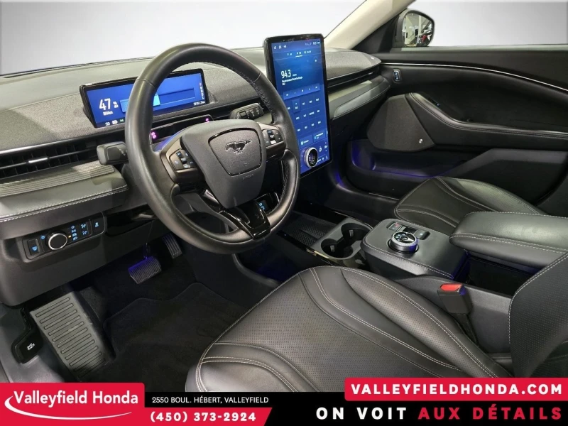 Ford Mustang Mach-E 2022* DIGITAL* DISTRONIK* LANE ASSIST* B&O* 360* K, снимка 7 - Автомобили и джипове - 52630001