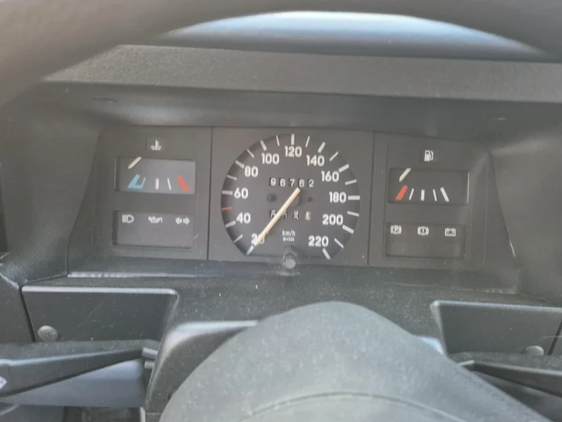 Opel Kadett 96000км РЕАЛНИ ! ТОП СЪСТОЯНИЕ !!!!, снимка 6 - Автомобили и джипове - 53144802