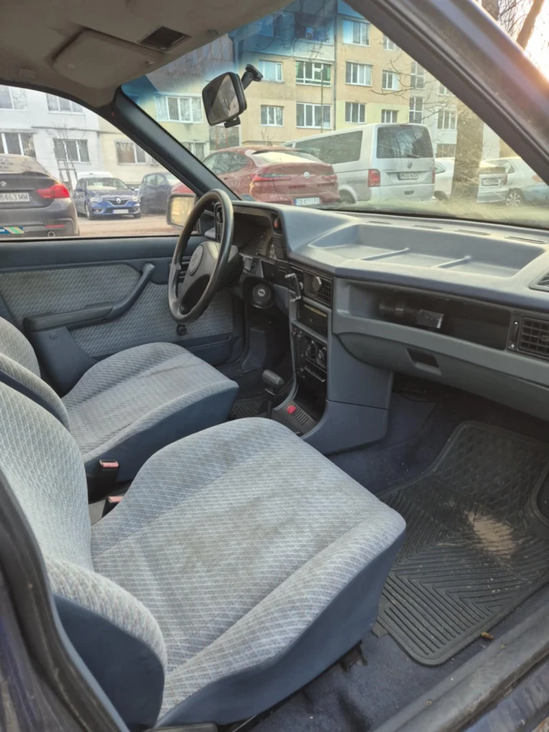 Opel Kadett 96000км РЕАЛНИ ! ТОП СЪСТОЯНИЕ !!!!, снимка 8 - Автомобили и джипове - 53144802