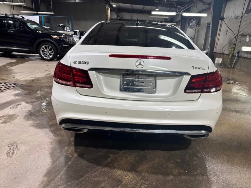 Mercedes-Benz E 350 CARFAX, снимка 4 - Автомобили и джипове - 53284308