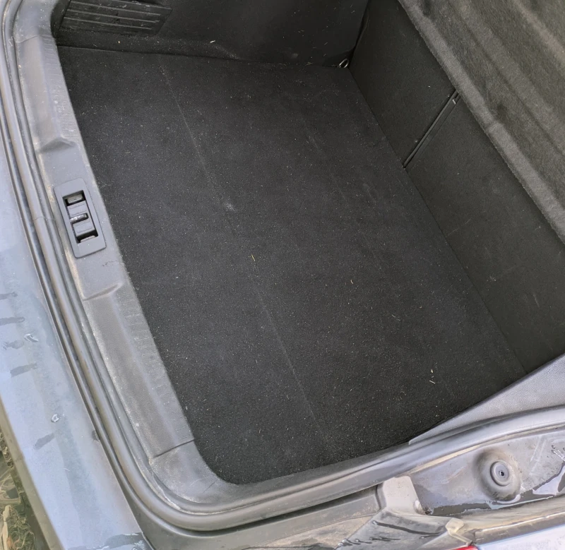 Renault Laguna 3, снимка 7 - Автомобили и джипове - 53453170