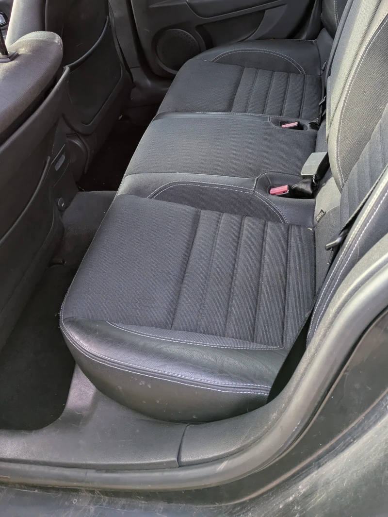 Renault Laguna 3, снимка 6 - Автомобили и джипове - 53453170