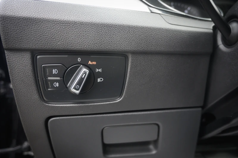 VW Passat, снимка 13 - Автомобили и джипове - 53482799